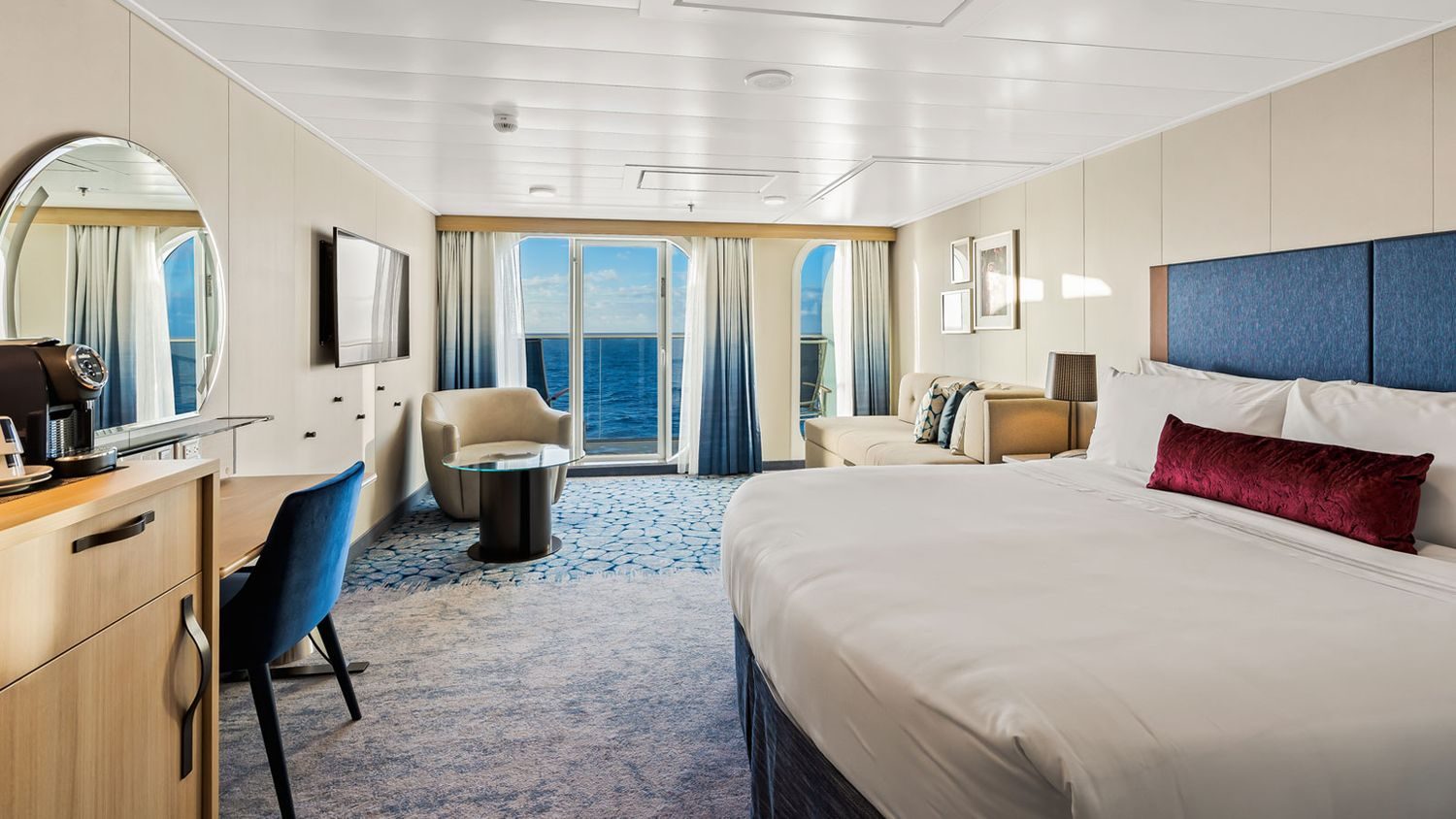 Suite stateroom